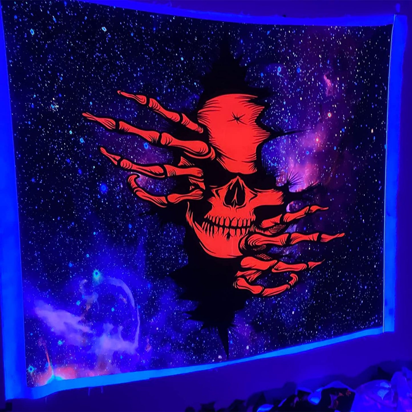 UV Reactive Blacklight Tapestry - Trippy Starry Skull Design - Psychedelic Skeleton Neon Posters Wall Hanging for Aesthetic Bedroom Décor