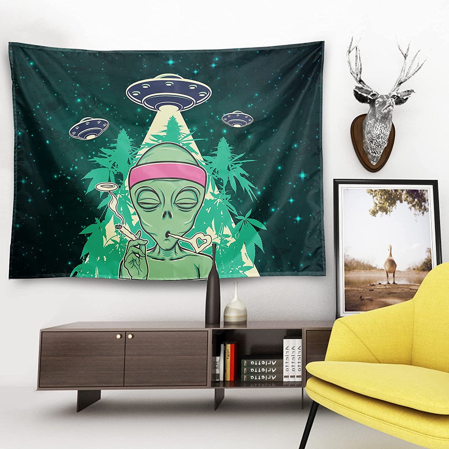 Alien Marijuana Tapestry, Trippy Weed Wall Hanging, Alien Smoking Weed Cannabis Wall Tapestry, Ufo Art, Marijuana Leaf Décor, Weed  Mandala