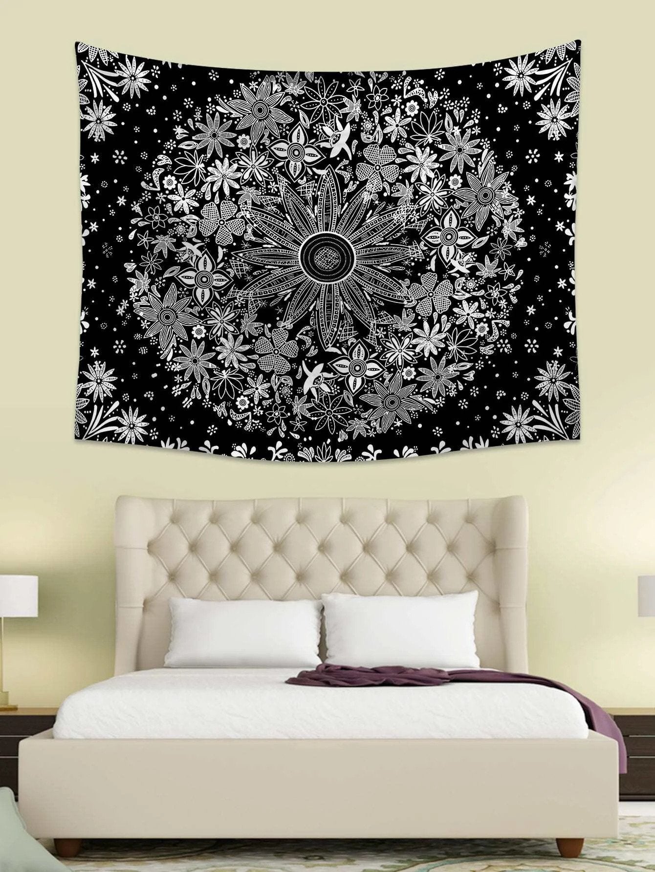 Flower Tapestry, Psychedelic, Tarot ,Astrology, Witchcraft, Black and White Mandala Tapestry Wall Hanging Wall Decor Art Celestial Room